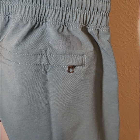 The North Face Never Stop Jumpsuit NWT Althliesure One-piece - Picture 5 of 6